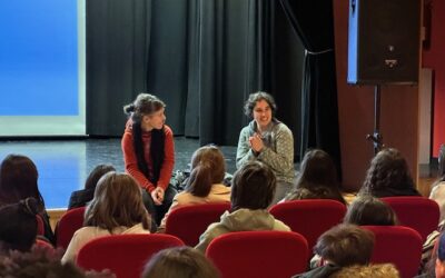 EMAKUME ZIENTZIALARIEN ASTEA